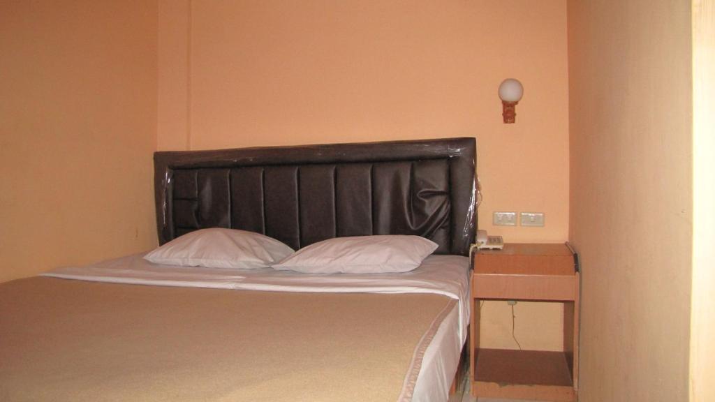 Hotel Mitra Garden Pangkal Pinang Szoba fotó