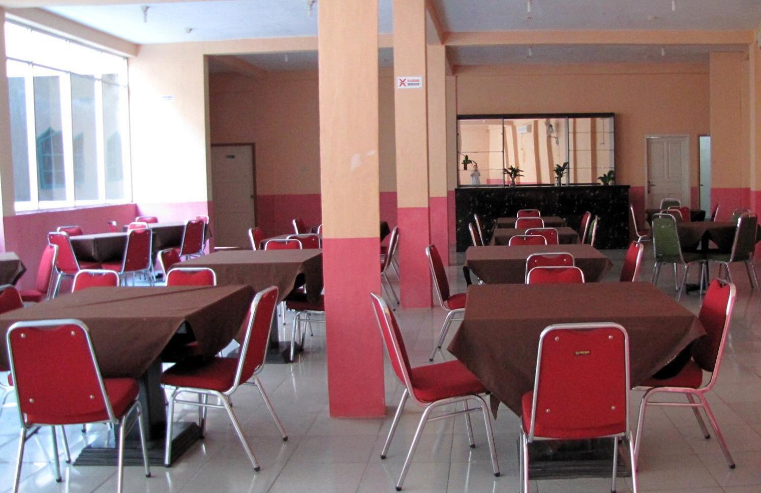Hotel Mitra Garden Pangkal Pinang Kültér fotó