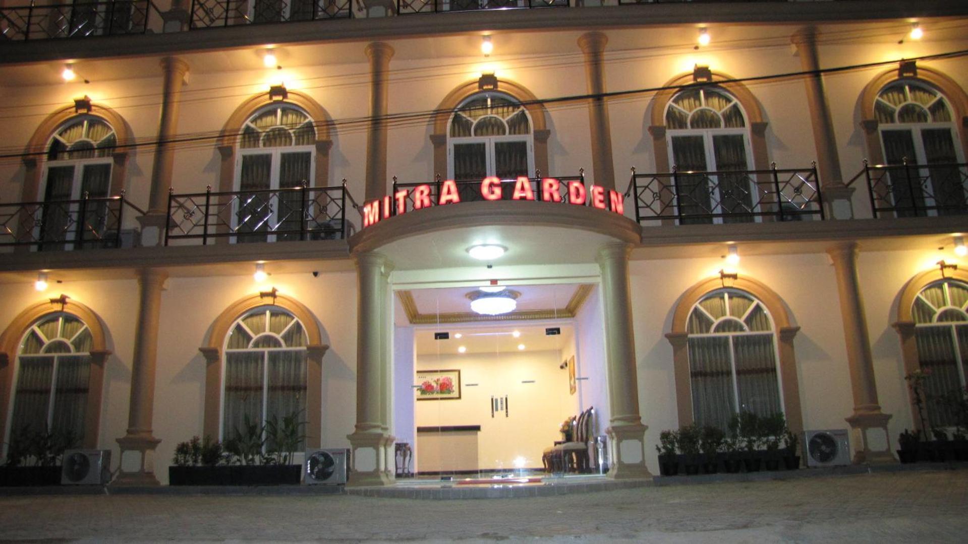 Hotel Mitra Garden Pangkal Pinang Kültér fotó